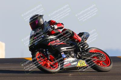 media/Dec-04-2022-CVMA (Sun) [[e38ca9e4fc]]/Race 12 500 Supersport-350 Supersport/